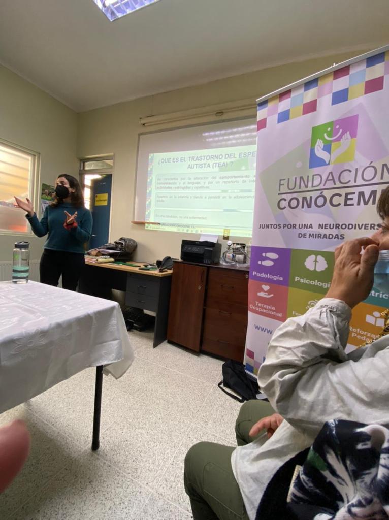 Capacitación CECOSF: "Consideraciones generales y prácticas sobre el abordaje del Espectro Autista". 7 WhatsApp Image 2022 04 26 at 8.28.23 PM