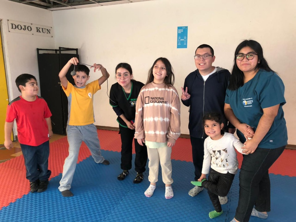 Fundación Conóceme realiza Talleres de Habilidades a través de Campo Clínico UCT. 2 WhatsApp Image 2023 05 04 at 12.37.18