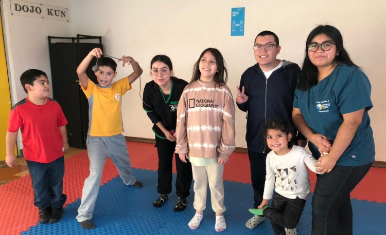 Fundación Conóceme realiza Talleres de Habilidades a través de Campo Clínico UCT. 9 WhatsApp Image 2023 05 04 at 12.37.18