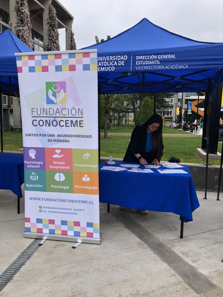 Fundación Conóceme participa en Feria de Voluntariado organizada por UCT. 2 WhatsApp Image 2023 10 24 at 17.52.05